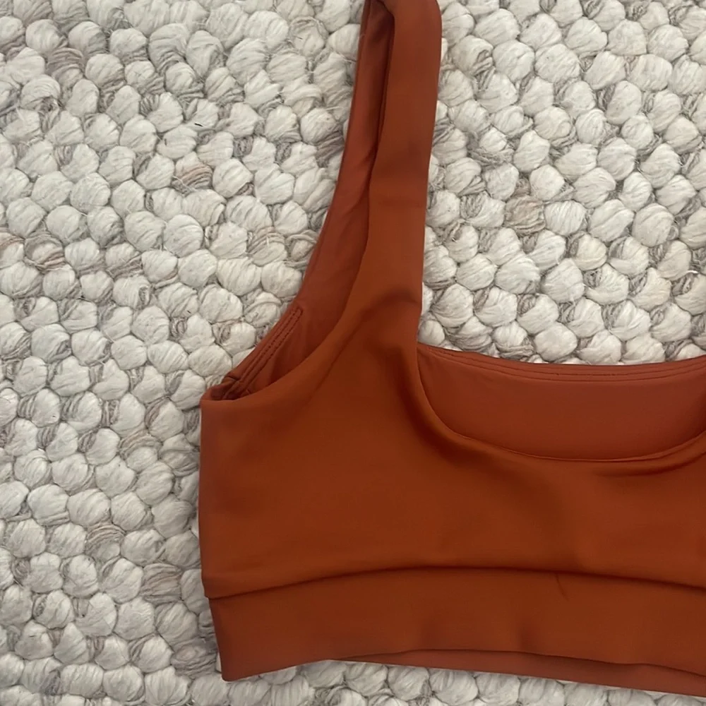 Left On Friday Double Scoop Top - Picture 8 of 9